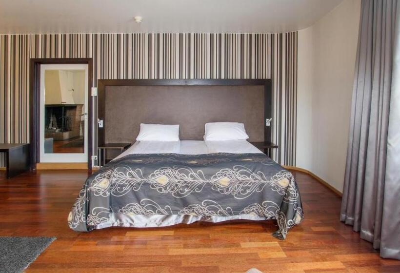 سوئیت جونیور با تخت بزرگ, Best Western Plus Gyldenlove Hotell