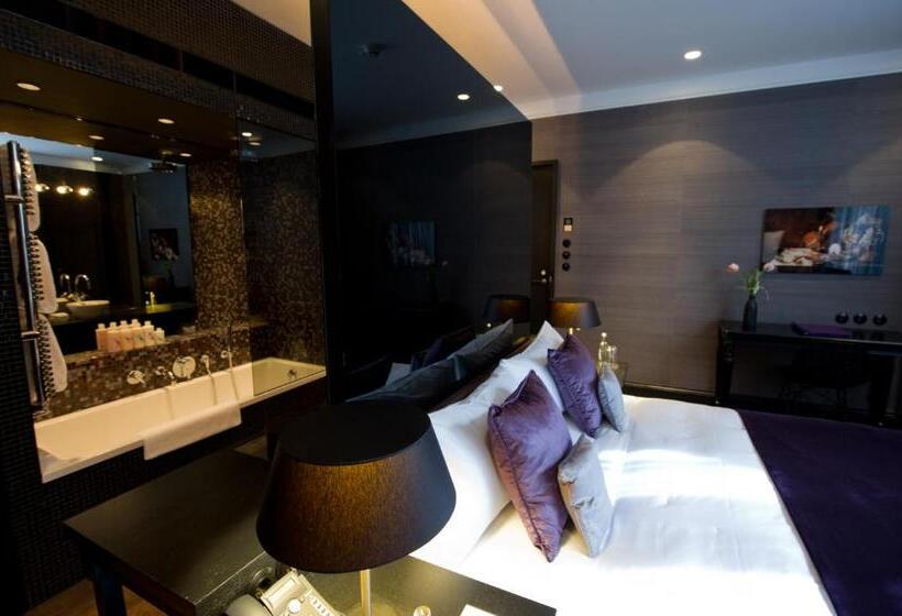 Quarto superior, Canal House