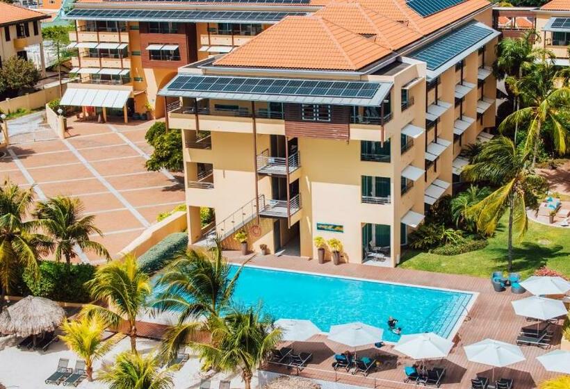 اتاق لوکس, Curacao Avila Beach