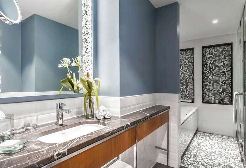 Junior Suite King Size Seng, Hilton Rotterdam