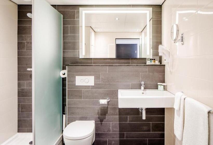 اتاق اجرایی با تخت بزرگ, Holiday Inn Eindhoven Centre, An Ihg