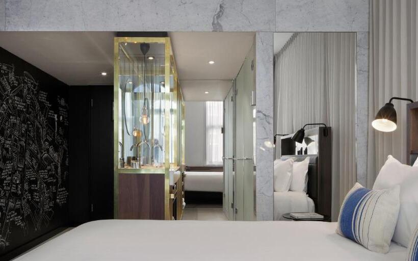 اتاق لوکس با تخت بزرگ, Ink Hotel Amsterdam   Mgallery Collection