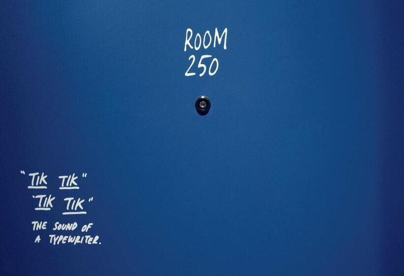 سوئیت جونیور با تخت بزرگ, Ink Hotel Amsterdam   Mgallery Collection