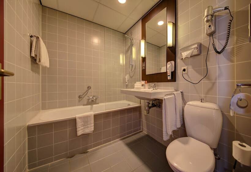 اتاق استاندارد, Leonardo Hotel Breda City Center