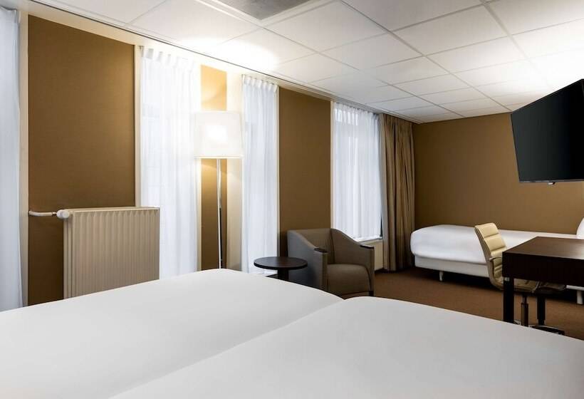 اتاق استاندارد سه نفره, NH Centre Utrecht