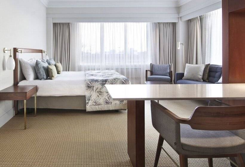 Executive Junior Suite, Okura Amsterdam – The Leading S Of The World