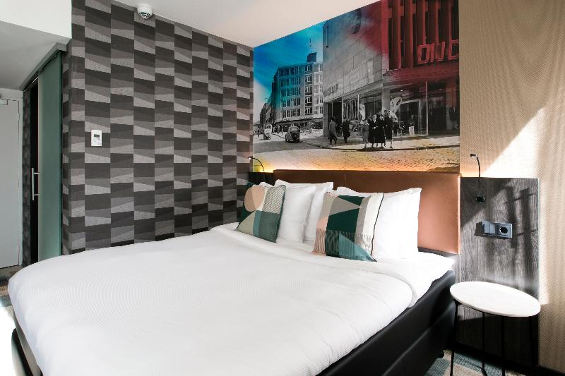 스탠다드 발코니 룸, Savoy Hotel Rotterdam