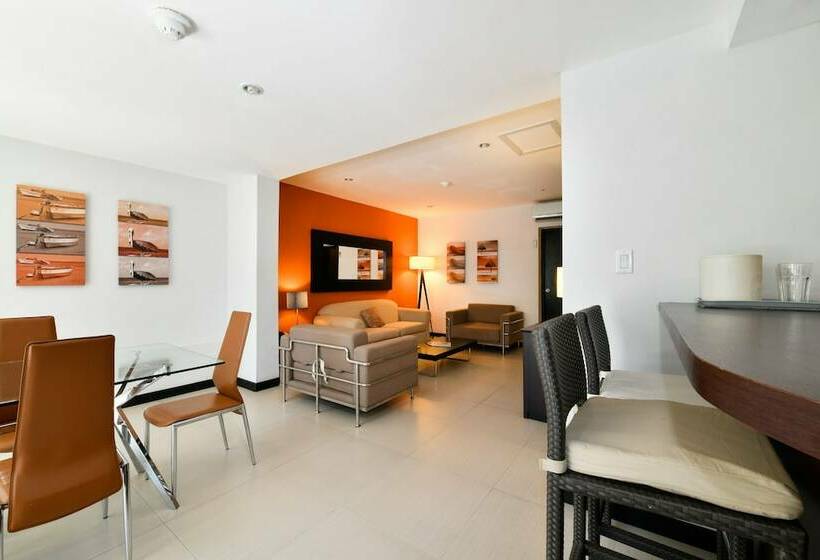 2 Bedroom Suite, Talk Of The Town Beach  & Beach Club By Gh Es