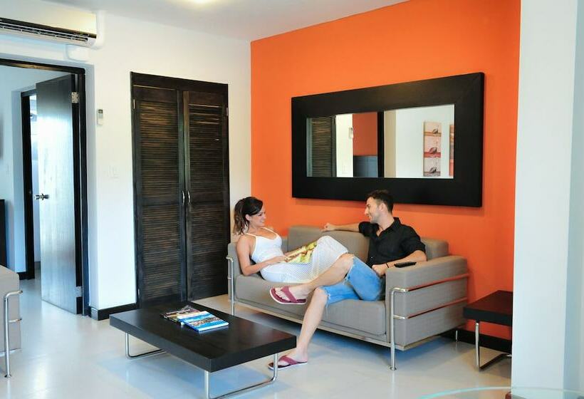 سوییت, Talk Of The Town Beach Hotel & Beach Club By Gh Hoteles