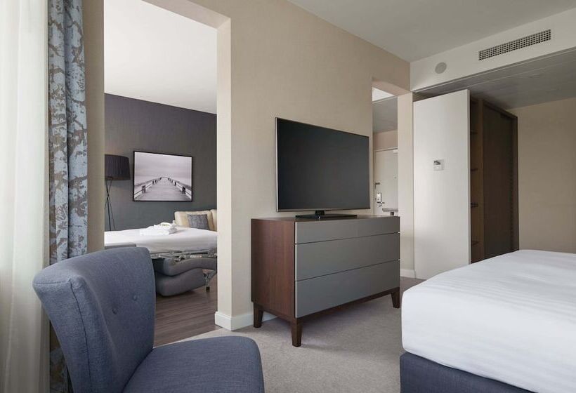 ファミリーステューディオ, Marriott Hotel The Hague