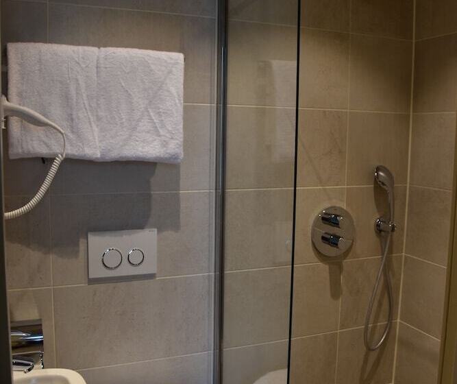 اتاق استاندارد با چشم‌انداز, Ozo Hotels Armada Amsterdam