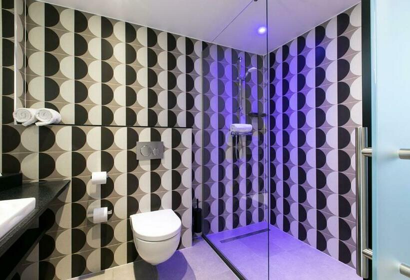 스탠다드 룸, Savoy Hotel Rotterdam