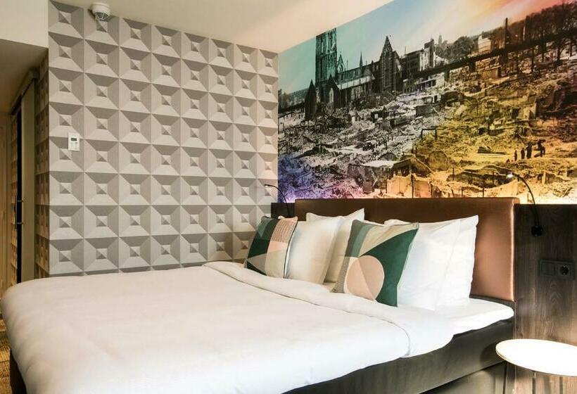 스탠다드 룸, Savoy Hotel Rotterdam