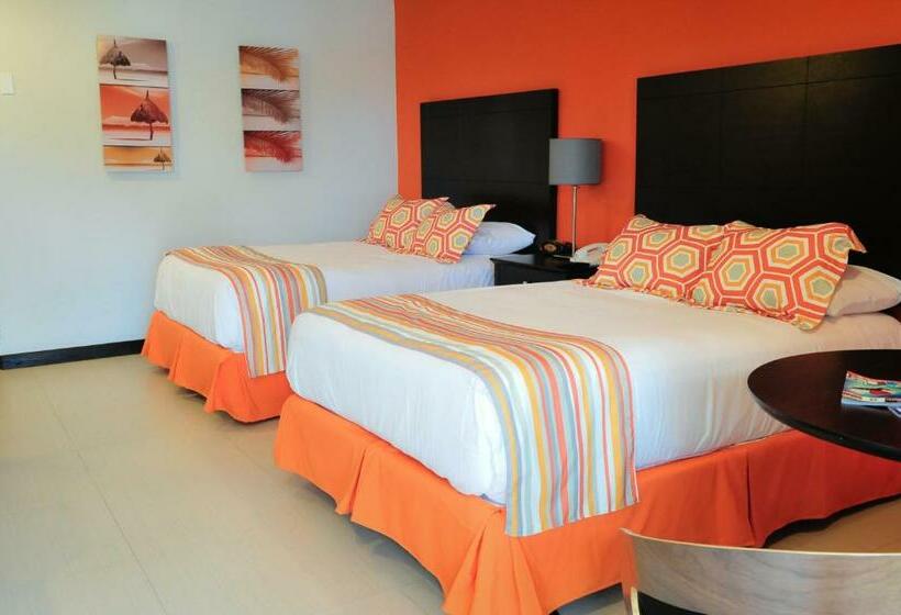 Superior Room, Talk Of The Town Beach  & Beach Club By Gh Es