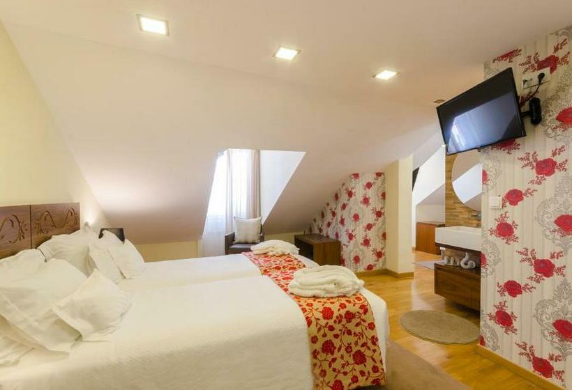 Quarto standard, Borges Chiado