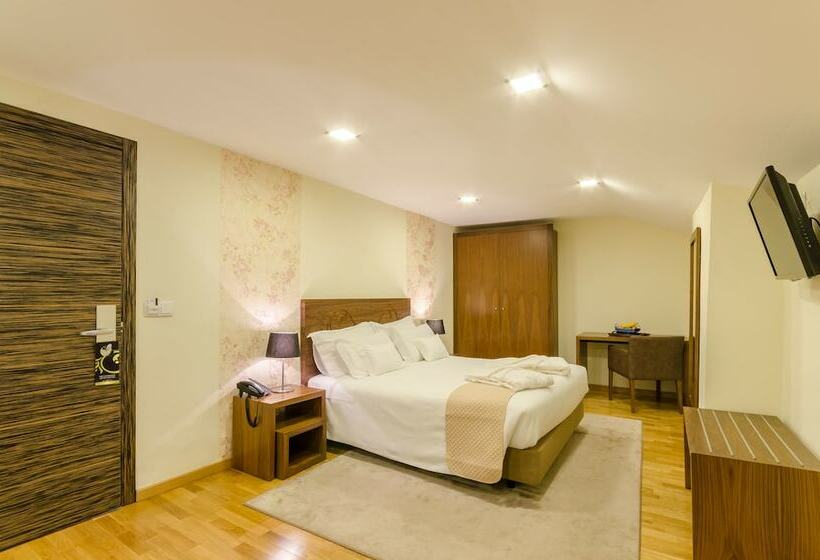 Quarto standard, Borges Chiado