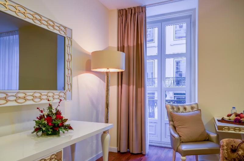 سوییت, Borges Chiado