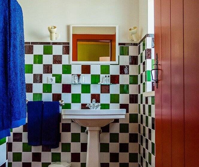2 Bedroom Apartment Pool View, Casa Da Padeira   Turismo Rural