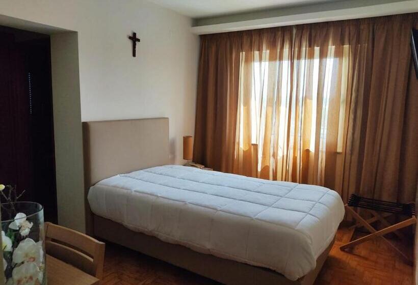 اتاق استاندارد یک نفره, Casa Sao Nuno