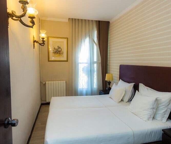 Suite Familiare, Castelo Santa Catarina