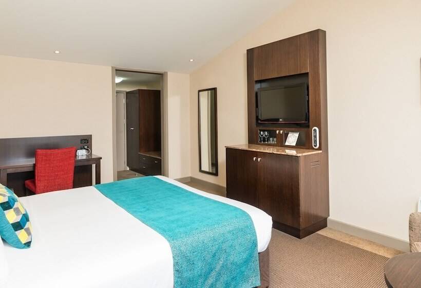 اتاق سوپریور با تخت بزرگ, Copthorne Hotel & Resort Lakefront Queenstown
