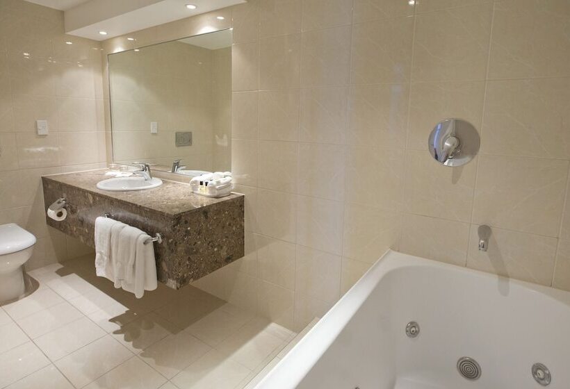 سوییت جونیور, Copthorne Hotel Palmerston North