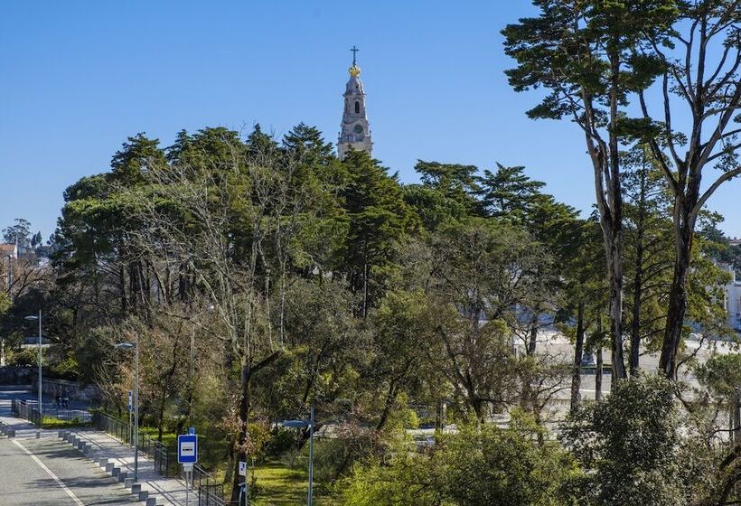 Habitación Estándar con Vistas, Crisol Tres Pastorinhos