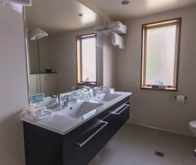 ویلا دلوکس 2 خوابه, Distinction Te Anau Hotel & Villas