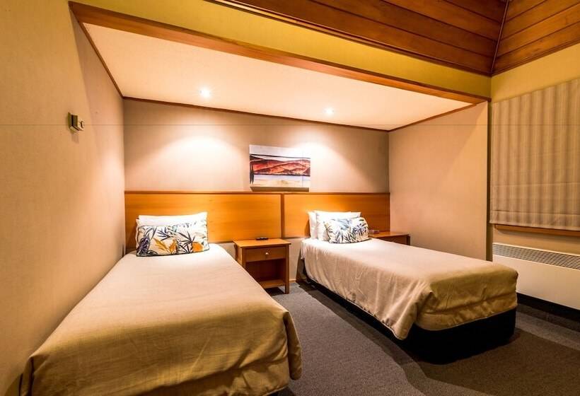 ویلا دلوکس 2 خوابه, Distinction Te Anau Hotel & Villas