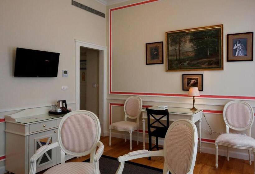 سوییت, Grande Hotel Do Porto