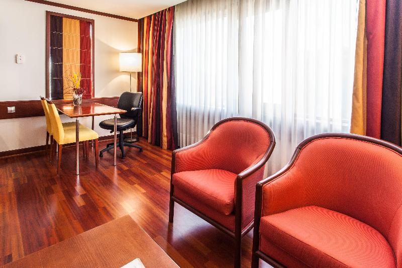 سوئیت با تخت بزرگ, Holiday Inn Lisboncontinental