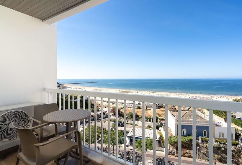 سوییت جونیور با چشم‌انداز دریا, Jupiter Algarve Hotel