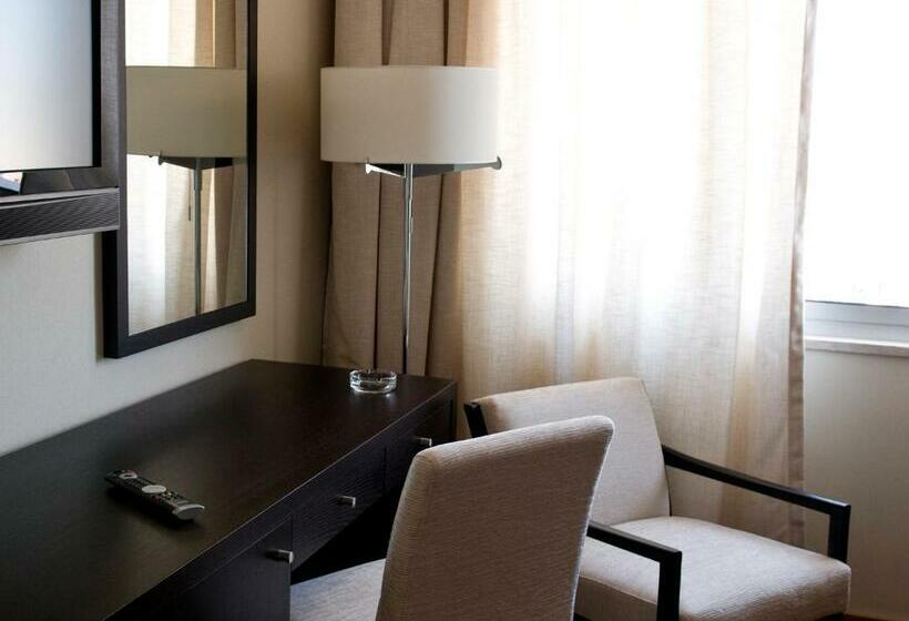 Executive Room, Lutecia Smart Design