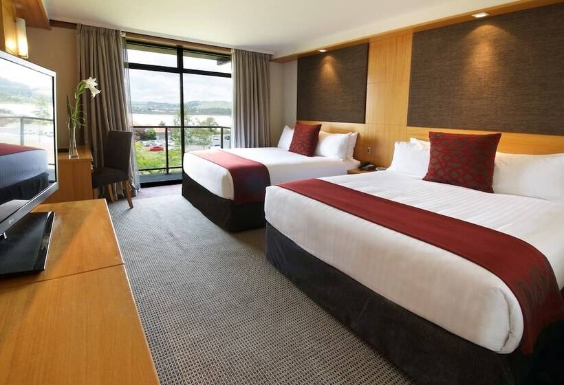 اتاق سوپریور با تخت دو نفره بزرگ, Millennium Hotel Rotorua
