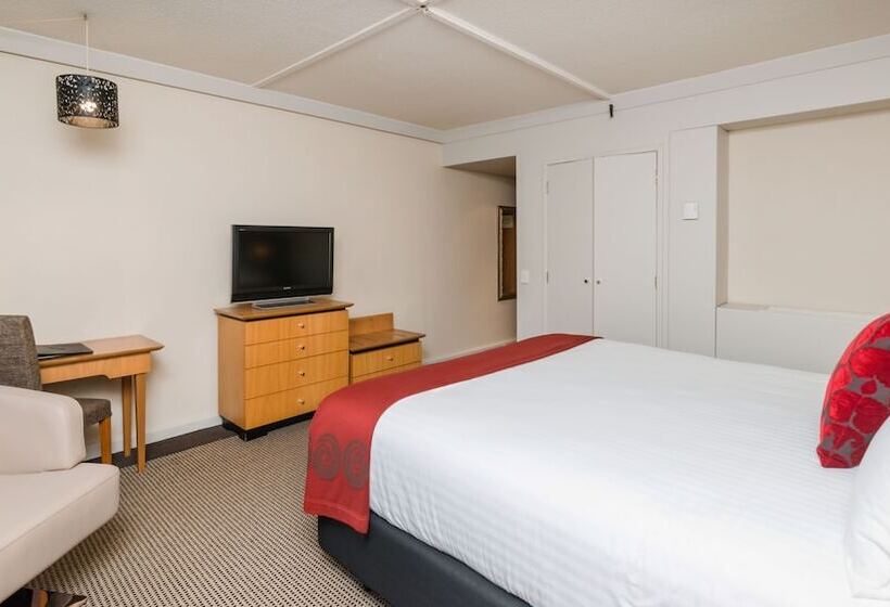 اتاق سوپریور با تخت دو نفره بزرگ, Millennium Hotel Rotorua