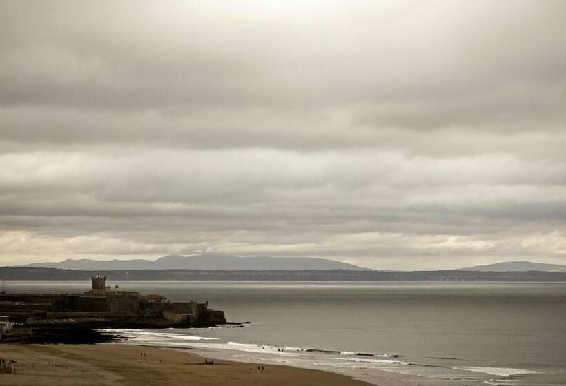 اتاق استاندارد, Carcavelos Beach