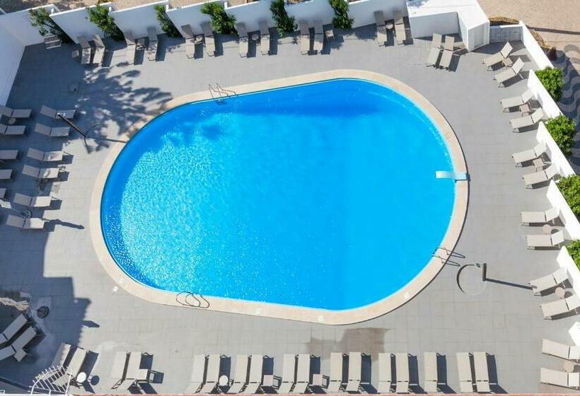 اتاق سوپریور با چشم‌انداز استخر, Carcavelos Beach