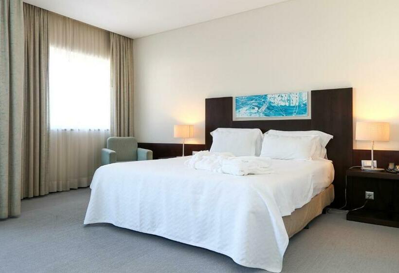 Standard Room, Praia