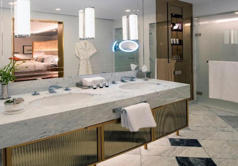 اتاق لوکس, Raffles Europejski Warsaw