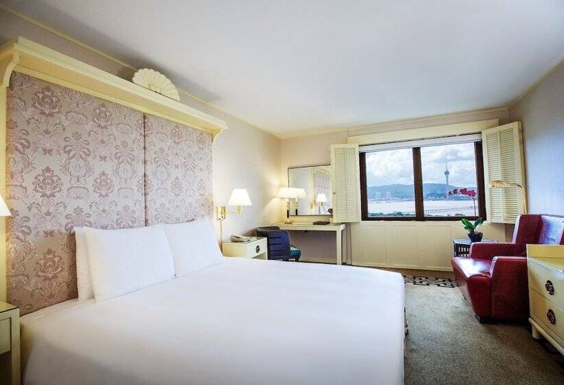 اتاق استاندارد با چشم‌انداز, Regency Art Hotel Macau
