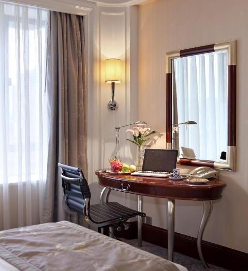 Quarto Premium, Royal Macau