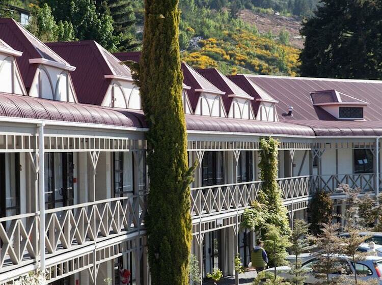 آپارتمان خانوادگی, Sherwood Queenstown