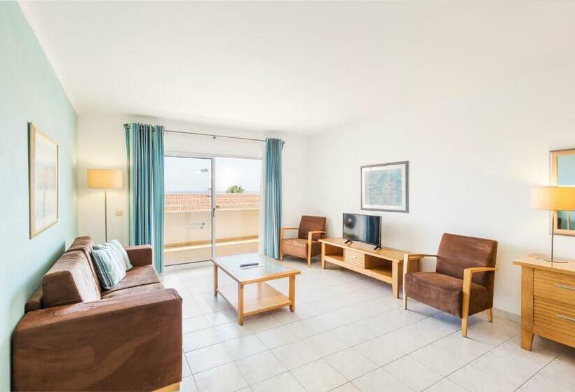 2 Bedroom Apartment, Jardim Do Vau