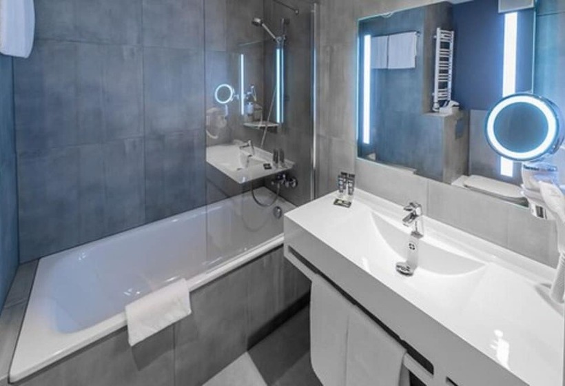 اتاق سوپریور, Novotel Krakow City West
