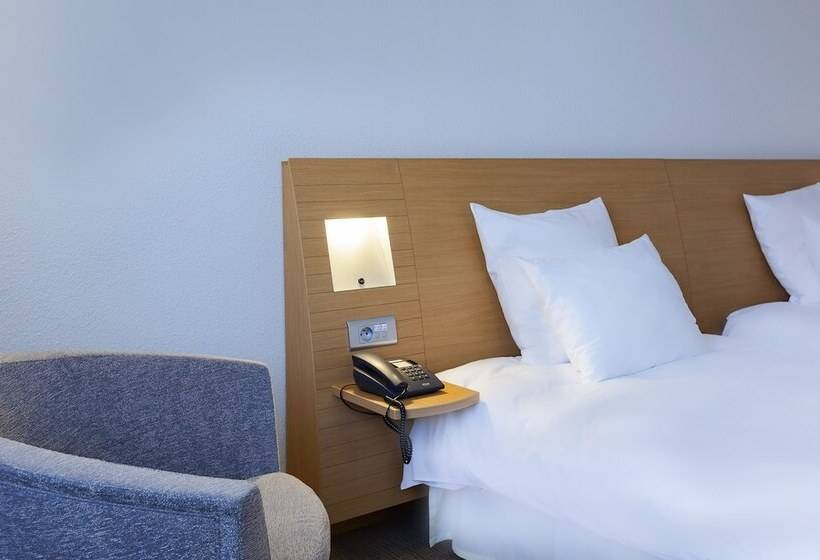 Superior Room, Novotel Krakow City West