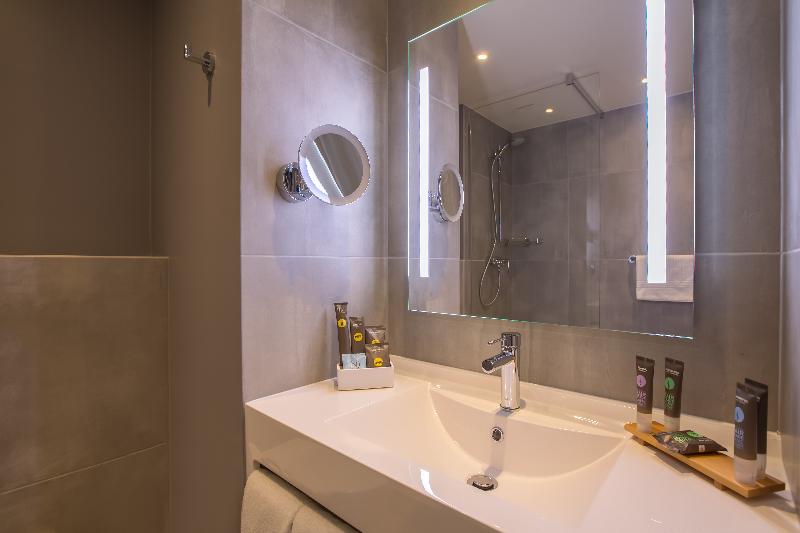 اتاق سوپریور, Novotel Wrocław Centrum