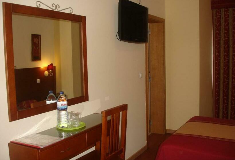 Standard Room, Grande Pensao Residencial Alcobia