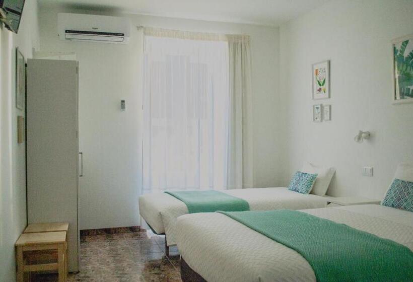 اتاق سوپریور سه تخته, Residencial Avenida