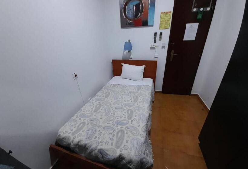 Chambre Basic Individuelle, Alojamento Elvas Luso Espanhola