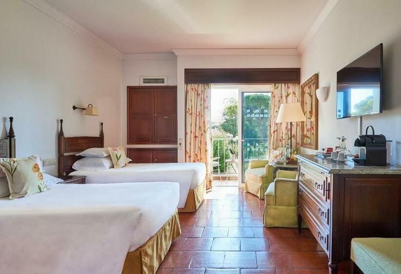 Classic Room with Views, Dona Filipa